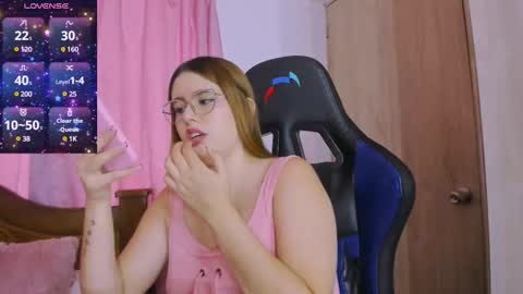 Paris online show from March 11, 6:52 pm