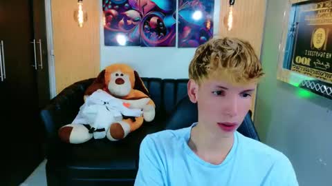 park_jimin1 online show from September 11, 12:06 pm