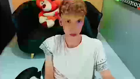 park_jimin1 online show from September 18, 5:17 pm