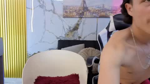 party_with_medellin23 online show from April 8, 10:24 pm