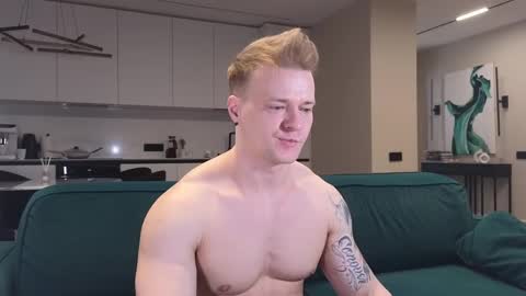 Pashka online show from March 9, 10:08 am