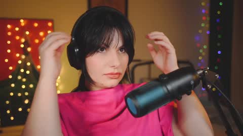 Patricia online show from December 22, 9:53 pm