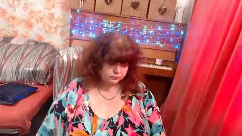 PatsyORose online show from May 3, 5:02 am