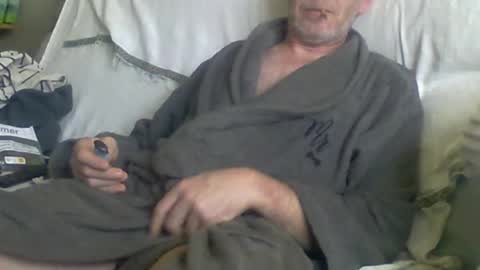 Snapshot of patvendeefunxx chatting on March 1, 12:23 pm patvendeefunxx online show from March 1, 12:23 pm
