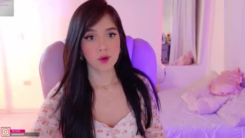 Sofa online show from September 18, 4:05 am