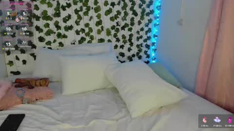 Snapshot of pau_delima__ chatting on September 13, 3:31 am paulina online show from September 13, 3:31 am
