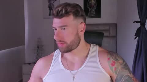 PAUL ROGER online show from February 19, 12:15 pm