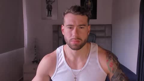 PAUL ROGER online show from October 25, 3:56 pm