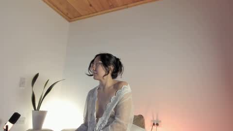 Paula perez - online show from October 4, 4:10 am