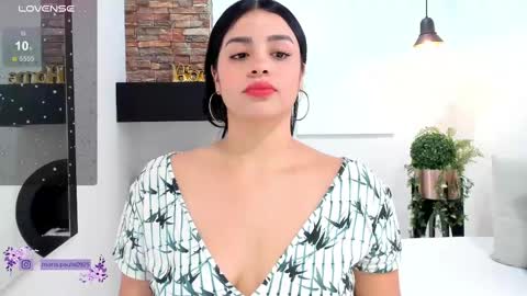 Snapshot of paulafer_ chatting on February 13, 7:42 pm online show from February 13, 7:42 pm