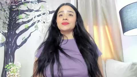 Snapshot of paulafer_ chatting on October 15, 9:37 pm online show from October 15, 9:37 pm