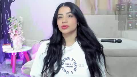Snapshot of paulafer_ chatting on October 9, 8:58 pm online show from October 9, 8:58 pm