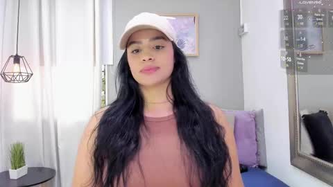 Snapshot of paulafer_ chatting on October 1, 8:19 pm online show from October 1, 8:19 pm