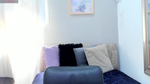 Snapshot of paulafer_ chatting on February 16, 5:37 pm online show from February 16, 5:37 pm