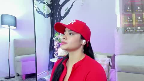 Snapshot of paulafer_ chatting on September 12, 8:44 pm online show from September 12, 8:44 pm