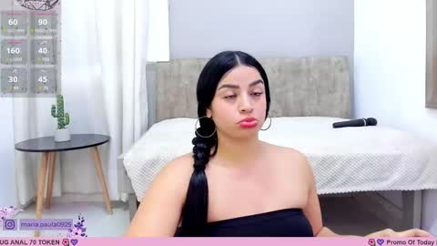 Snapshot of paulafer_ chatting on February 26, 10:47 pm online show from February 26, 10:47 pm