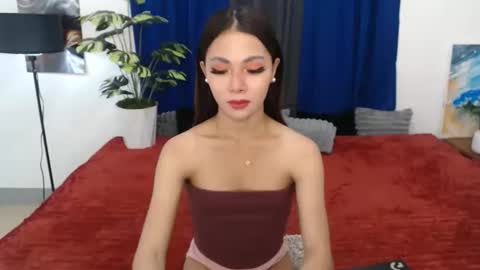 paulalawman online show from May 17, 10:30 pm