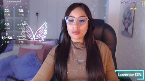 paulina online show from June 5, 9:31 pm