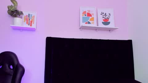 PAULINA  online show from September 25, 6:42 am