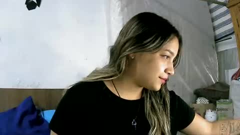 paulina_x_x online show from July 28, 4:39 pm