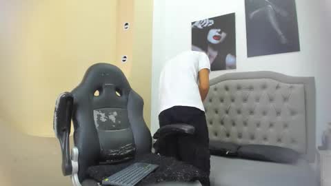 Paull Cassidy online show from December 3, 11:22 am