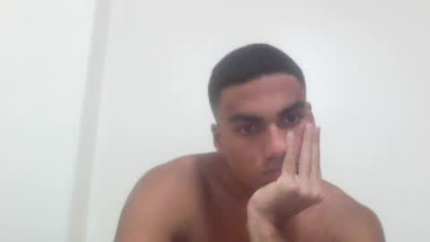 paulo online show from April 8, 8:45 pm