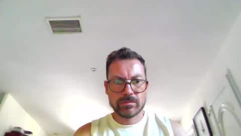 pchittt online show from June 27, 8:53 am