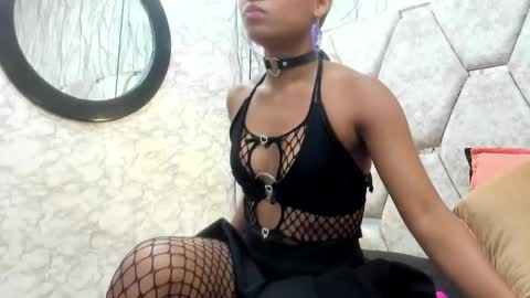 Wen  online show from April 9, 12:00 pm