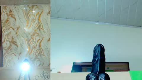peachy__baby online show from July 11, 11:13 am