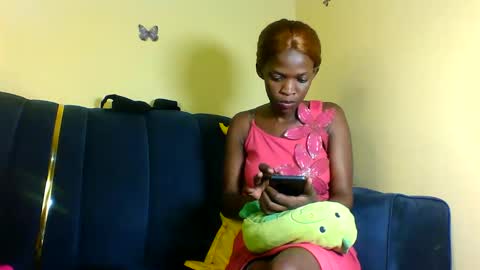 peachie online show from November 9, 8:11 pm