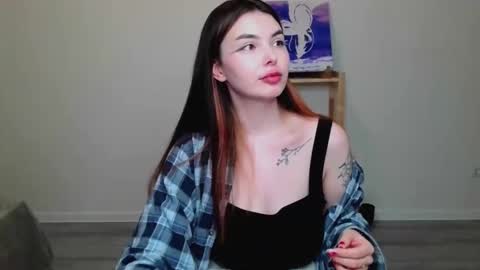 Peachy online show from March 1, 8:53 pm