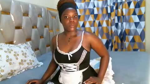 Snapshot of peachygirl255 chatting on October 25, 7:51 am Peachy online show from October 25, 7:51 am