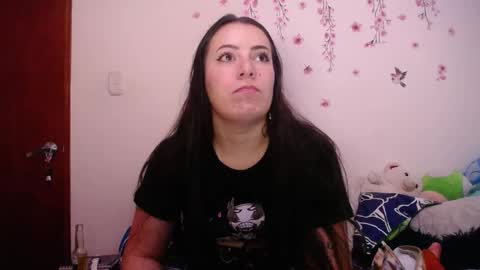 Pearl online show from January 12, 2:07 am