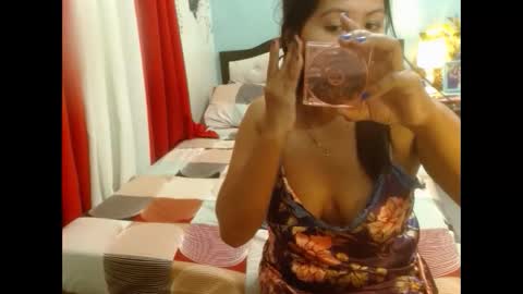 Snapshot of pearlaofasia21 chatting on February 10, 10:31 am pearlaofasia21 online show from February 10, 10:31 am