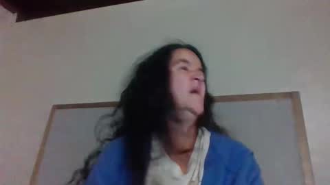 pebblezmeowkitty online show from October 27, 4:51 pm