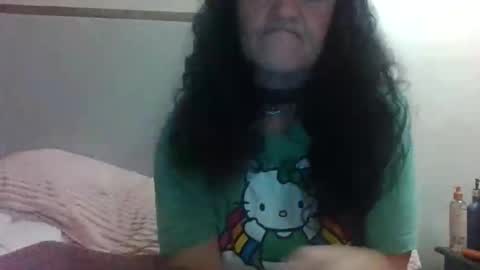 pebblezmeowkitty online show from November 6, 7:11 am