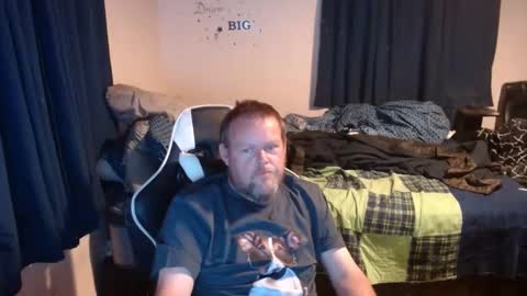 pecker40 online show from December 25, 9:54 pm