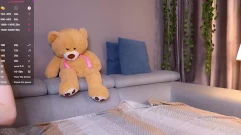 tony online show from February 18, 7:19 pm