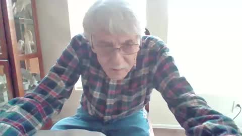 pem1650 online show from October 23, 8:10 pm