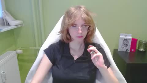 Penny online show from December 16, 7:37 am