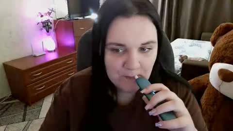 penny_perry online show from May 3, 6:25 pm