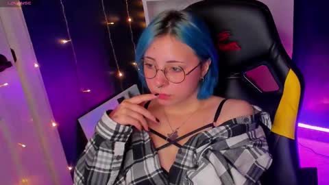 Snapshot of penny_stanley chatting on September 24, 2:51 am penny online show from September 24, 2:51 am