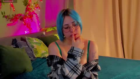 Snapshot of penny_stanley chatting on October 18, 2:38 am penny online show from October 18, 2:38 am