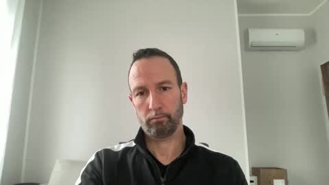 peppinslosqualo online show from February 8, 2:05 pm