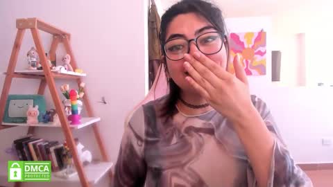 Sarah Ana Banana online show from March 19, 4:45 pm