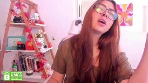 Sarah Ana Banana online show from November 7, 7:16 pm