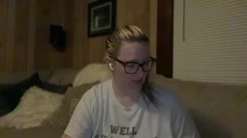 Snapshot of perfectnips742 chatting on September 17, 3:43 am Nelly online show from September 17, 3:43 am