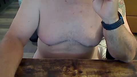 perfecto1957 online show from March 4, 4:59 pm