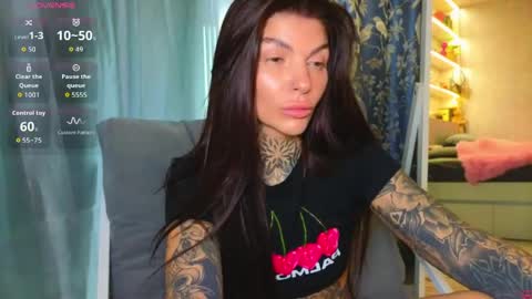 Anna online show from April 12, 10:30 am