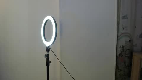 Perla online show from February 3, 4:32 am